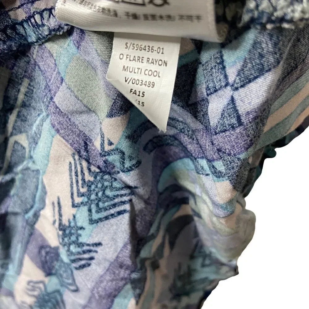 Old Navy Aztec Boho Multi Cool Pattern Dress in Size 2T / 2A.